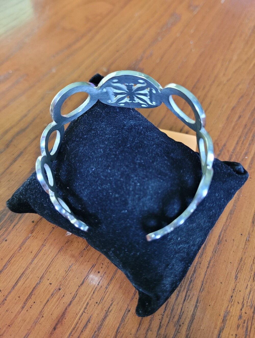 Rustic Cuff - Picture 3 of 6